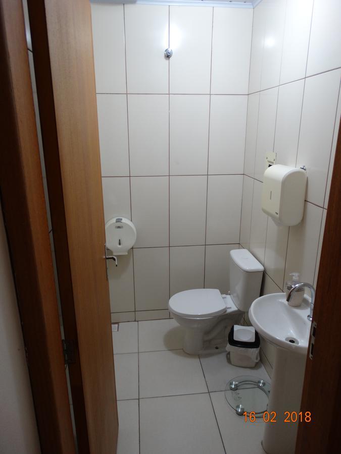 Pousada Casa Verde - quartos individuais - smart tv 32 - e banheiro privativo Itajaí Exterior foto